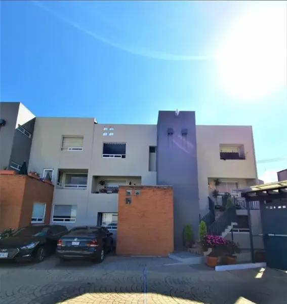 CASA EN VENTA EN COL. MANZANASTITLA, CUAJIMALPA DE MORELOS C.P. 05269 | CDMX