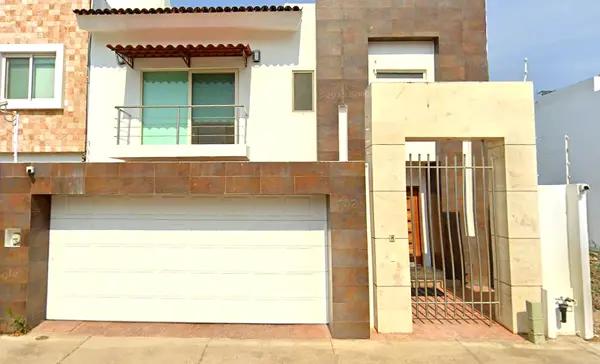 VENTA DE CASA DE LA COLONIA FLUVIAL VALLARTA EN PUERTO VALLARTA JALISCO