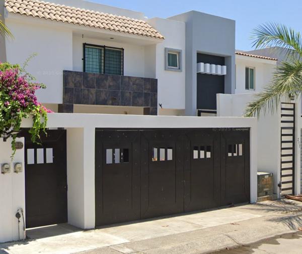 VENTA DE CASA EN COLONIA FLUVIAL VALLARTA EN PUERTO VALLARTA JALISCO