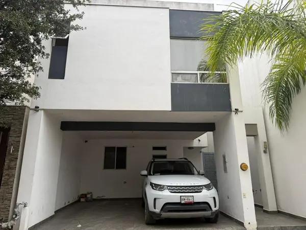 CASA EN VENTA ZONA VALLE ALTO CARRETERA NACIONAL