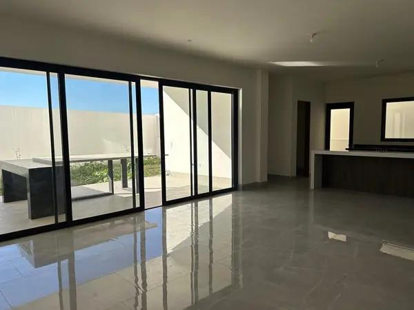 CASA EN VENTA EN ZONA CARRETERA NACIONAL