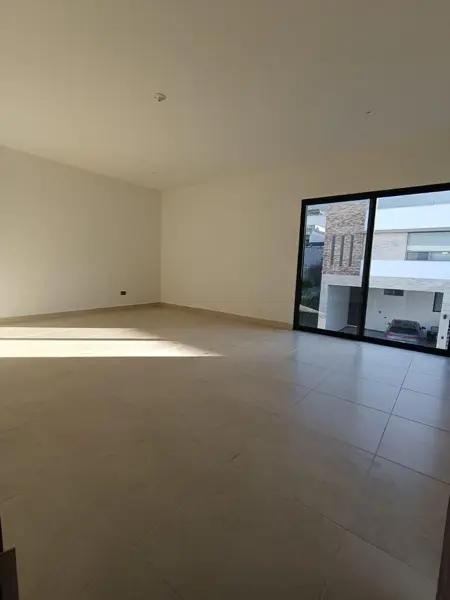 CASA EN VENTA ZONA DOMINIO CUMBRES