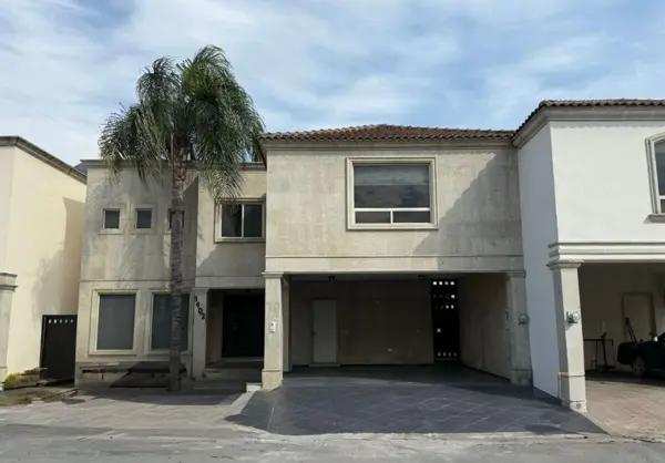 CASA EN VENTA ZONA LA RIOJA SOLO INVERSIONISTA CASA EN VENTA ZONA LA RIOJA SOLO INVERSIONISTA