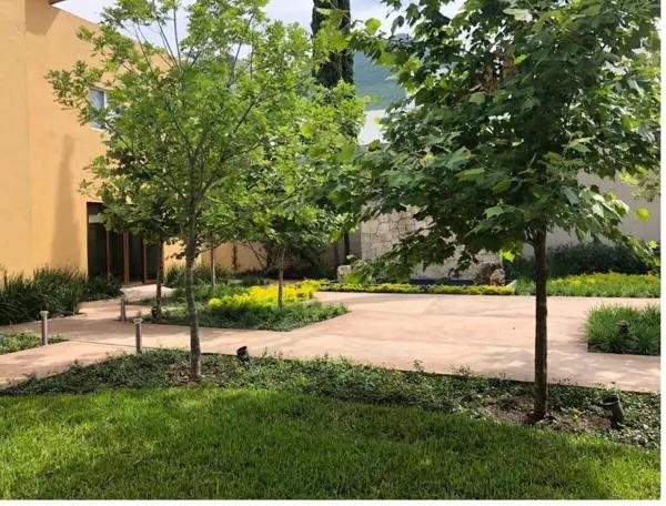 CASA EN VENTA ZONA CARRETERA NACIONAL