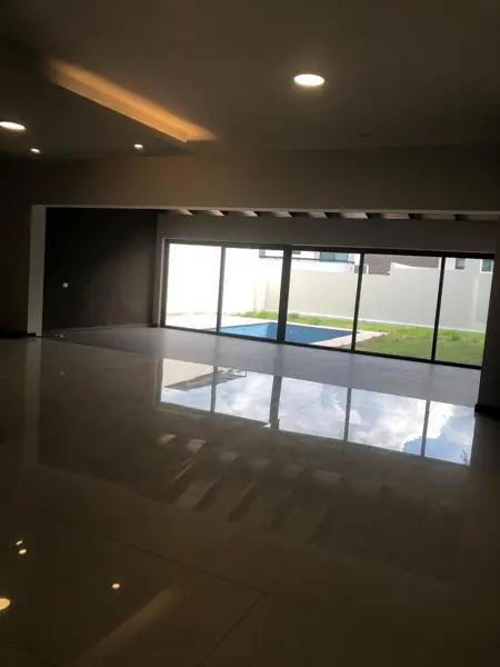 CASA EN VENTA ZONA URO