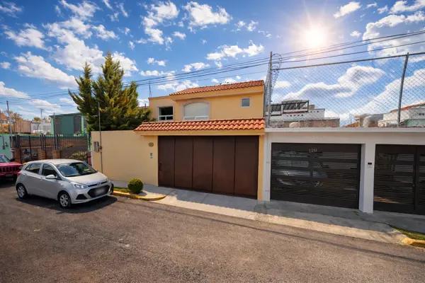 VENTA DE CASA EN LA COLONIA MORELOS 1RA SECCION DE TOLUCA EDOMEX