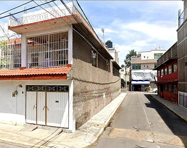 VENTA DE CASA EN COLONIA LAS PALMAS EN NEZAHUALCOYOTL ESTADO DE MEXICO