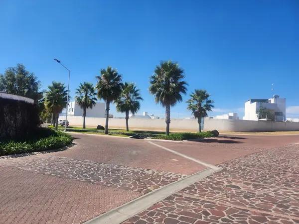 TERRENO COMERCIAL EN VENTA CIUDAD MADERAS MARQUES QUERETARO
