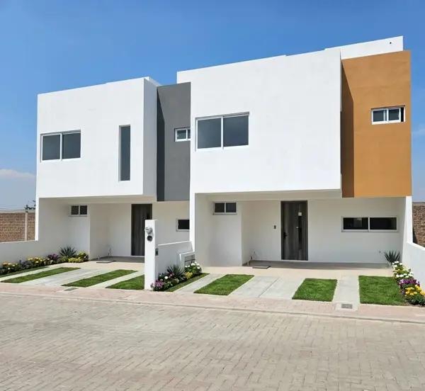 Casa en venta en San Francisco Ocotlán (Ocotlán), Coronango, Puebla