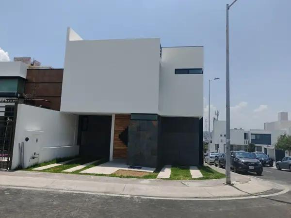 CASA EN VENTA RECAMARA EN PLANTA BAJA- ZONA DEL MIRADOR - EL MARQUES - QUERETARO