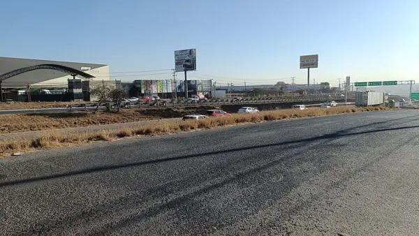 TERRENO INDUSTRIAL CON FRENTE A LA CARRETERA 57 EN EL MARQUES QUERÉTARO. TERRENO INDUSTRIAL CON FRENTE A LA CARRETERA 57 EN EL MARQUES QUERÉTARO.