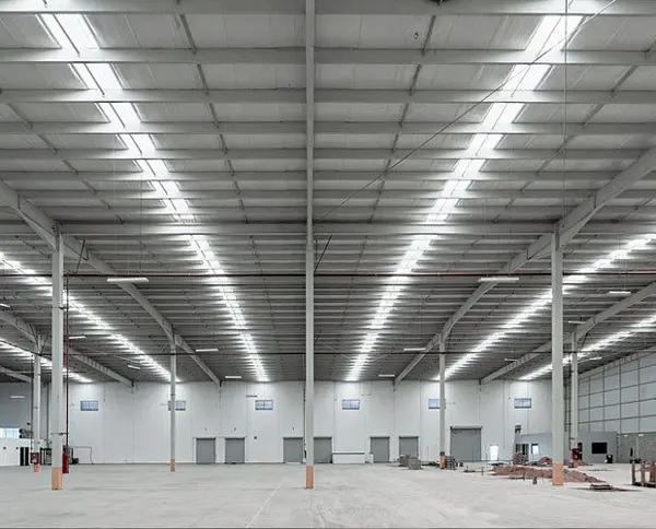 NAVE INDUSTRIAL EN  RENTA EN LA ZONA DEL AEROPUERTO, EN COLÓN QUERÉTARO.