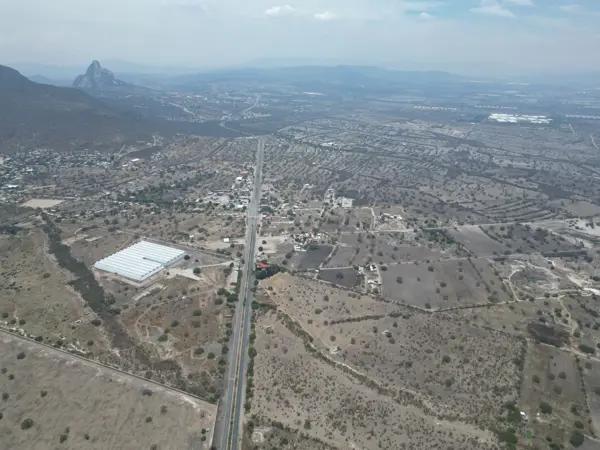 TERRENO COMERCIAL EN VENTA A TRES KM DE BERNAL, QUERÉTARO