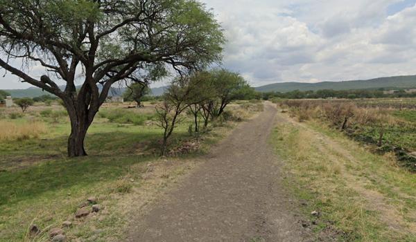 TERRENO EN VENTA  JUNTO A MADERAS HACIENDAS