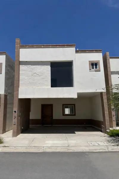 LA CASA QUE TU FAMILIA MERECE CON UNA GRAN UBICACIÓN!