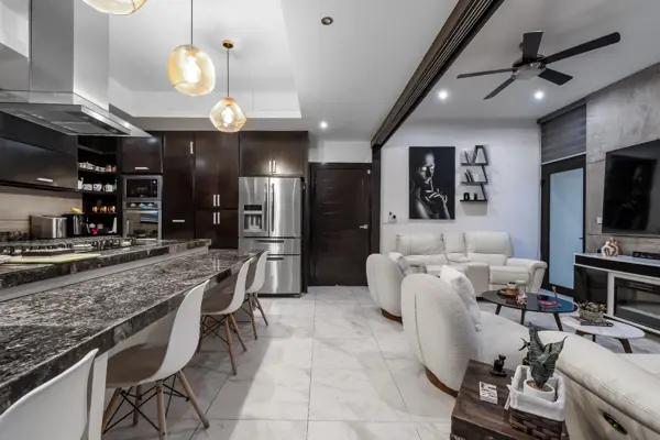 Residencia en Venta en EL FRESNO, a un Paso de Parque España