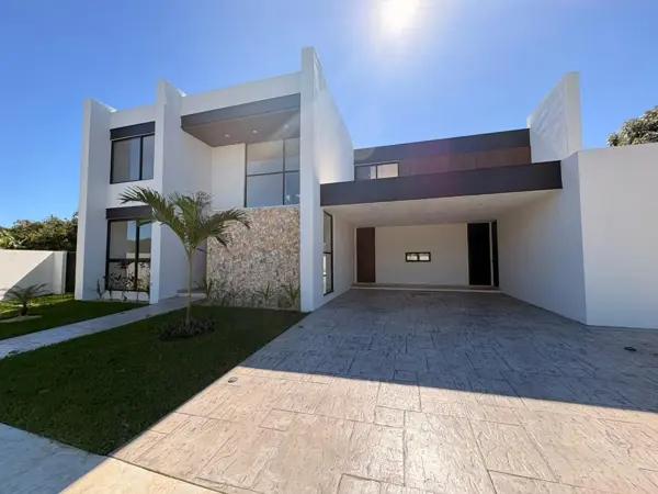 Casa amplia con amenidades a estrenar en nortemerida, yucatan Casa amplia con amenidades a estrenar en nortemerida, yucatan