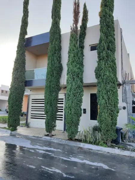 Casa Amueblada en renta Col. Bello Amanecer, Apodaca