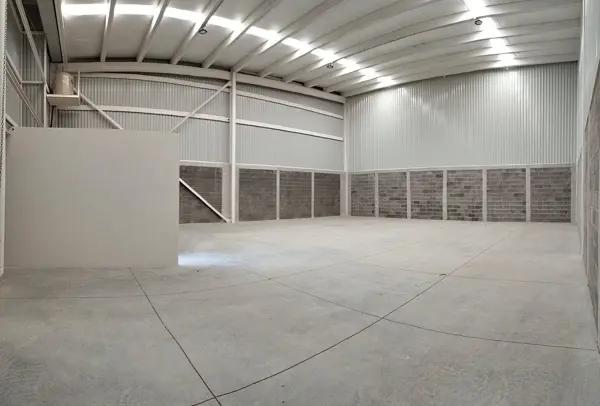 BODEGAS INDUSTRIALES EN RENTA  CERCA DE LA PLANTA TOYOTA