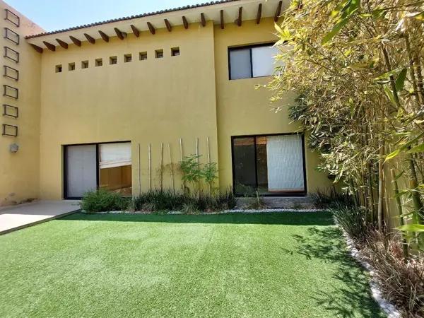 CASA EN VENTA CON RECAMARA EN PLANTA BAJA EN SAN MIGUEL DE ALLENDE. CASA EN VENTA CON RECAMARA EN PLANTA BAJA EN SAN MIGUEL DE ALLENDE.