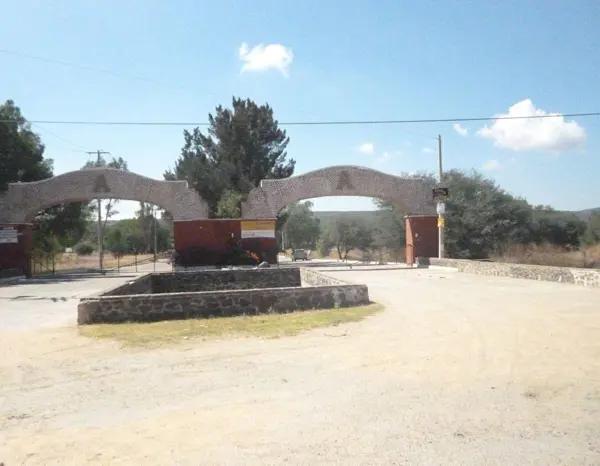 TERRENO RESIDENCIAL EN VENTA DENTRO DE FRACCIONAMIENTO EN AMAZCALA, QUERETARO