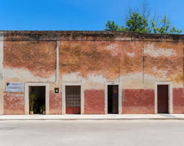 SE VENDE CASA EN EL BARRIO DE SISAL, VALLADOLID YUCATAN