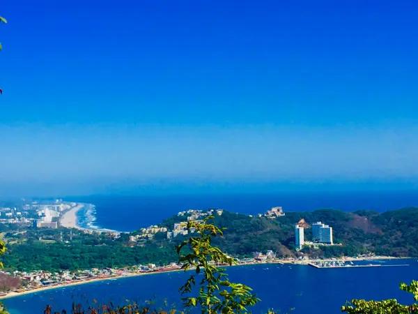 Terreno Residencial con vista al mar