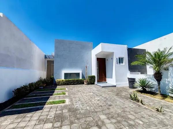 CASA EN VENTA EN LOMAS DE LA RIOJA ALVARADO, VER. CASA EN VENTA EN LOMAS DE LA RIOJA ALVARADO, VER.