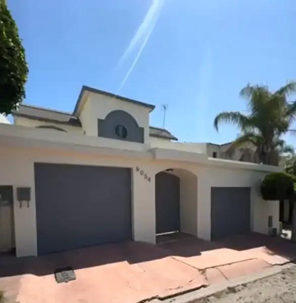 CASA EN VENTA EN HACIENDA AGUA CALIENTE