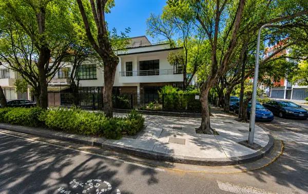 VENTA DE CASA EN NAVARTE PONIENTE EN BENITO JUAREZ DE LA CIUDAD DE MEXICO