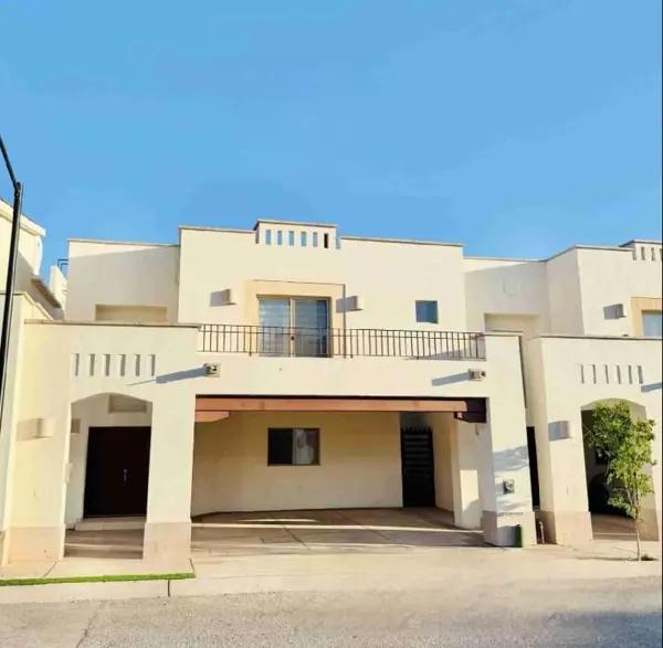VENTA DE CASA EN LA COLONIA LA ENCANTADA LA MANGA EN HERMOSILLO SONORA