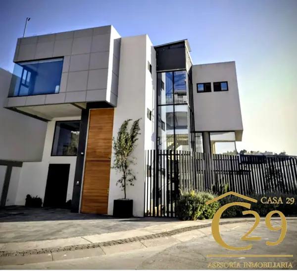 Casa amueblada en venta en Bosque Real 2a. Sección