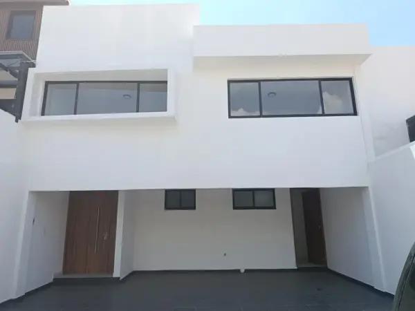 Casa en Venta en San Pedro Cholula, Cerca de Plaza Explanada Casa en Venta en San Pedro Cholula, Cerca de Plaza Explanada