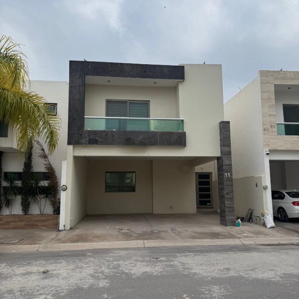 Casa en venta en Los Viñedos, Torreón, Coahuila de Zaragoza Casa en venta en Los Viñedos, Torreón, Coahuila de Zaragoza