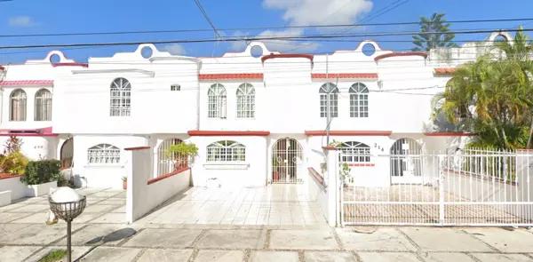 CASA EN VENTA EN CANCUN