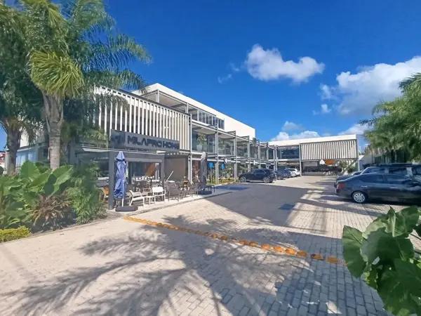 EN RENTA EXCLUSIVO ROOFTOP COMERCIAL EN PLAZA VIA 5INCO