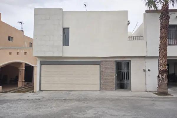 Excelente Casa en VENTA en Fracc Villa Fundadores Excelente Casa en VENTA en Fracc Villa Fundadores