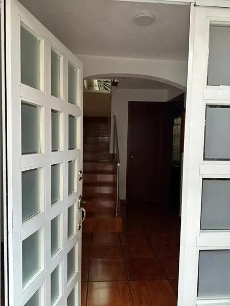 RENTA DE OFICINAS EN IZTAPALAPA, CDMX.