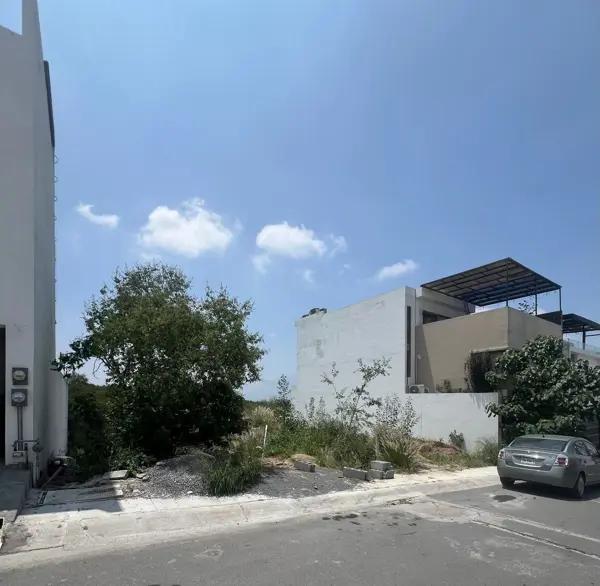 TERRENO EN CUMBRES ELITE PREMIER VESUBIO, MONTERREY, N.L.