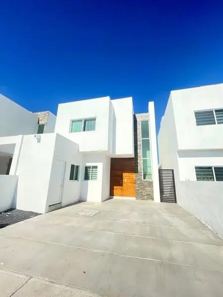 Casa Amueblada en Renta en Fracc. Coronado San Miguel Residencial Frente a Parque