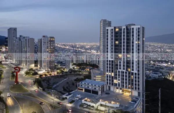 Residencial Dinastía, Torre Tres Puertas