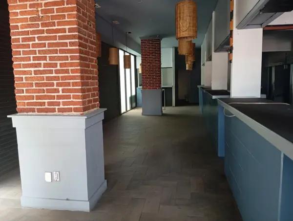 se renta local en Av Sor Juana, Tlalnepantla Centro