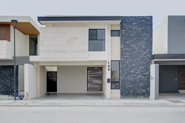 CASA EN RENTA SETERRA AL NORTE DE SALTILLO, COAH.