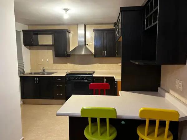 CASA EN VENTA EN CUMBRES, MONTERREY CASA EN VENTA EN CUMBRES, MONTERREY