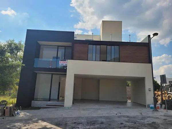 Casa en VENTA en ARBORETTO en Monterrey NL