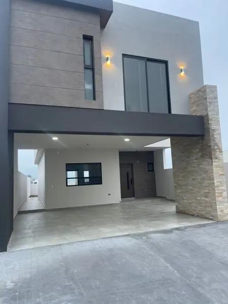 Casa en VENTA en ÁLAMO SUR en Santiago NL