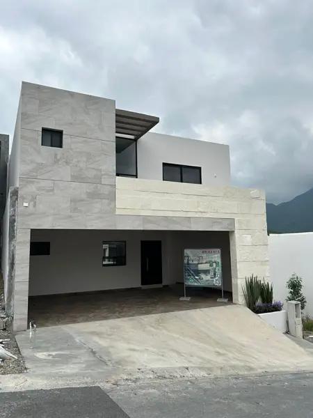 Casa en VENTA en ÁLAMO SUR en Santiago NL Casa en VENTA en ÁLAMO SUR en Santiago NL