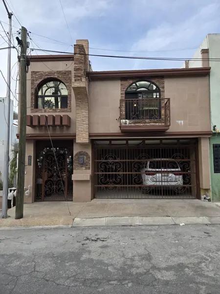 Casa en VENTA en Contry Sol en Guadalupe NL Casa en VENTA en Contry Sol en Guadalupe NL