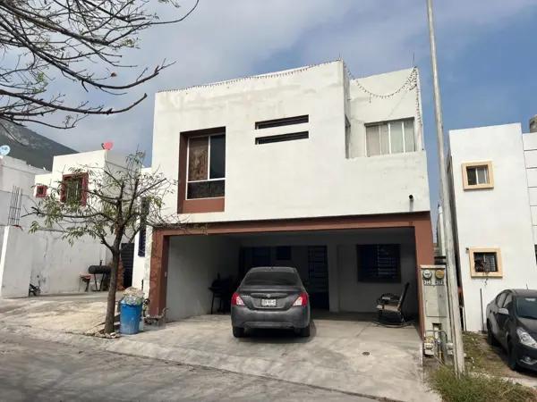 Casa en VENTA en PEDREGAL DE SAN AGUSTIN en Escobedo NL Casa en VENTA en PEDREGAL DE SAN AGUSTIN en Escobedo NL