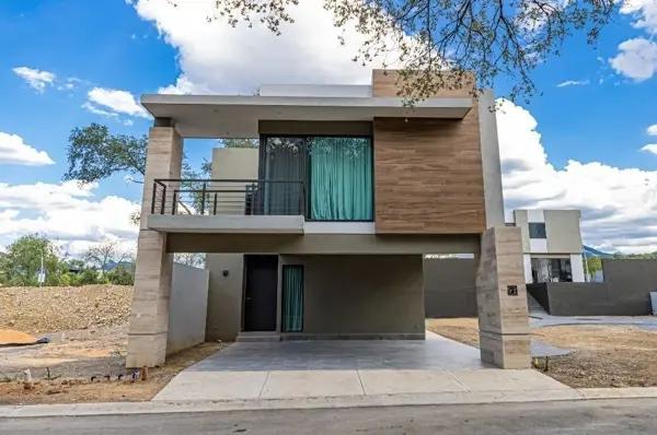 Casas NUEVAS en VENTA en Santiago NL